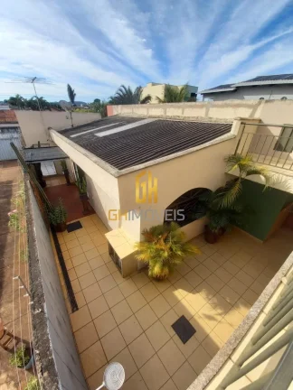 Imagem Casa com 3 quartos no Setor Recanto Minas Gerais, em terreno com 360,25m² com 242,89m² de área co...