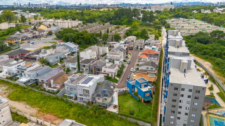 Imagem Terreno em condominio Bairro Campo Comprido