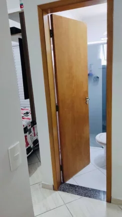Imagem Apartamento com 2 dormitórios à venda, 52 m² por R$ 289.000 - Vila Cecília Maria - Santo André/SP