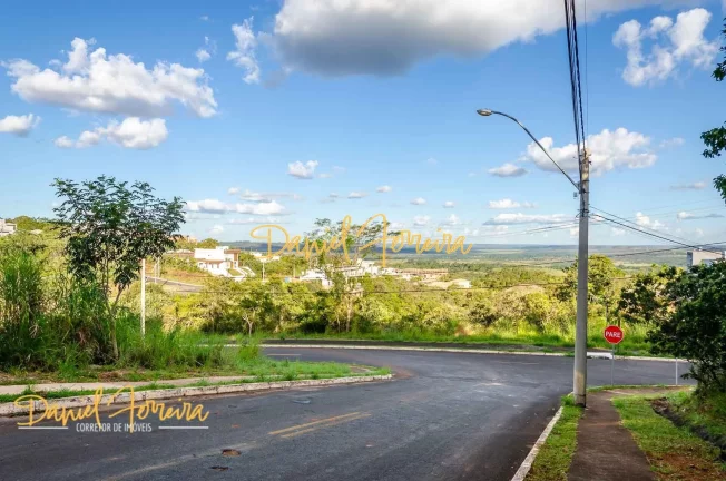 Imagem Lote já com projeto, sem vizinho de fundo