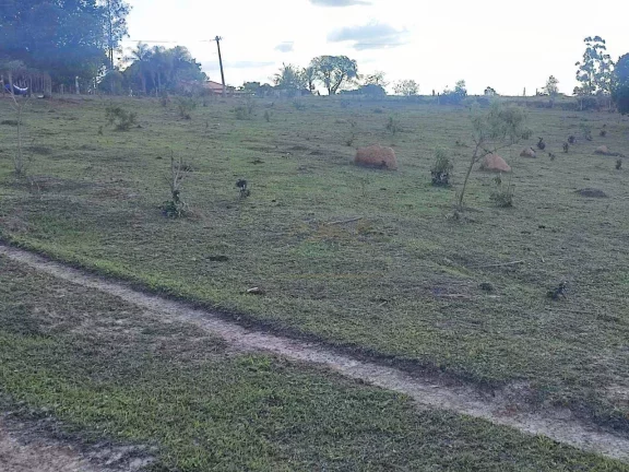 Imagem Sítio com 3 dormitórios à venda, 17000 m² por R$ 430.000,00 - Rio Acima - Itapetininga/SP