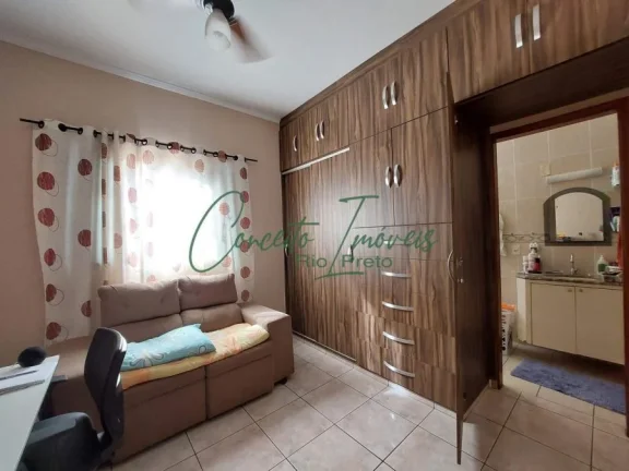 Imagem Casa com Edícula para venda, com 4 dormitórios, 4 banheiros,