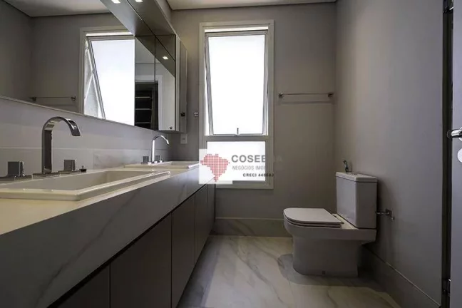 Imagem Apartamento com 3 dormitórios para alugar, 217 m² por R$ 44.483,73/mês - Vila Olímpia - São Paulo/SP