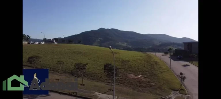 Imagem Terreno Á Venda no Condomínio De Alto Padrão no Alphaville Jundiaí 586 M²