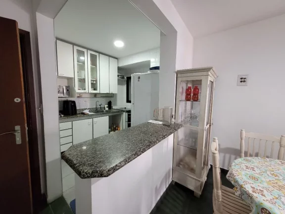 Imagem TOMBO – FRENTE AO MAR, EXCELENTE APARTAMETO COM LINDA VISTA, MARAVILHOSA ÁREA DE LAZER, GARAGEM NO PRÉDIO.