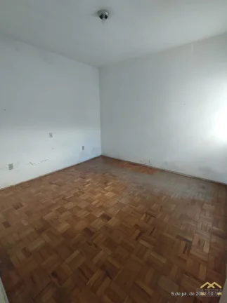 Imagem Casa térrea de 03 dormitórios com amplo quintal por R$600.000,00 - Vila Progresso - Jundiaí/SP