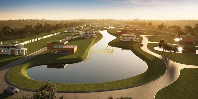 Imagem Terreno de esquina com 322m2 no Sunset pronto para construir