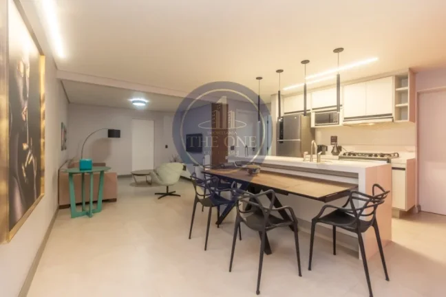 Imagem Apartamento à venda na Vila Mariana, 2 quartos, 1 suíte, 2 salas, 2 banheiros, 134m² - São Paulo-SP!