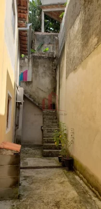 Imagem Imperdível oportunidade: Casa à venda em Caieiras-SP, bairro Serpa, 2 quartos, 2 salas, 1 banheiro, 2 vagas, 157m²!