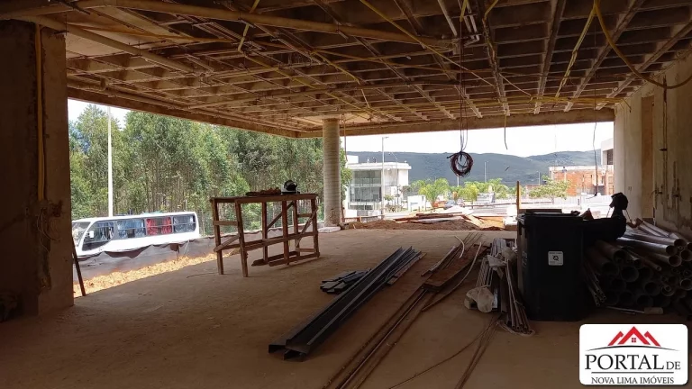 Imagem Casa moderna a venda no condomínio Alphaville Lagoa dos Ingleses,