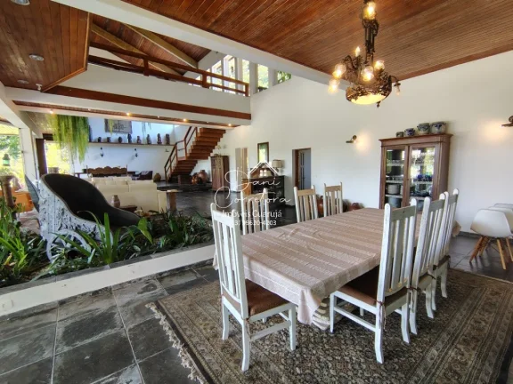 Imagem Espetacular Casa em Condomínio do Guarujá-SP - 4 Quartos, 4 Suítes, 5 Salas, 6 Vagas, 631,64m².