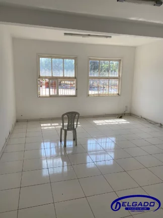 Imagem DELGADO aluga SALA COMERCIAL com aproximadamente 60 m² EM FRENTE A PRAÇA DE ITABORAI-RJ.