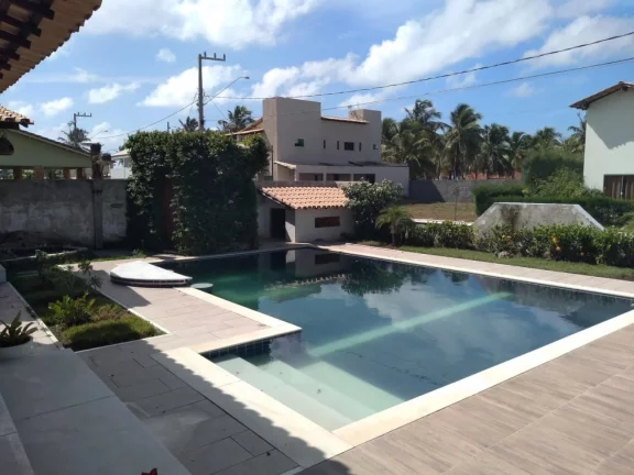 Imagem Casa à venda no Condomínio Portal do Sol - Amplo espaço, 6 quartos e 5 vagas de garagem!