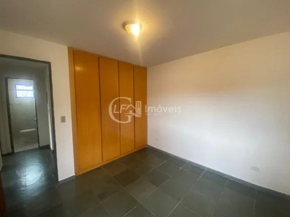 Imagem Duplex à venda em condomínio fechado