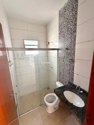 Imagem Linda Casa no Setor Monte Pascoal – 2 Quartos, Área Gourmet e Excelente Acabamento