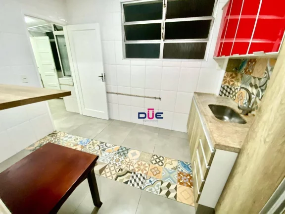 Imagem Apartamento com 2 dormitórios à venda por R$ 470.000,00 - Gonzaga - Santos/SP