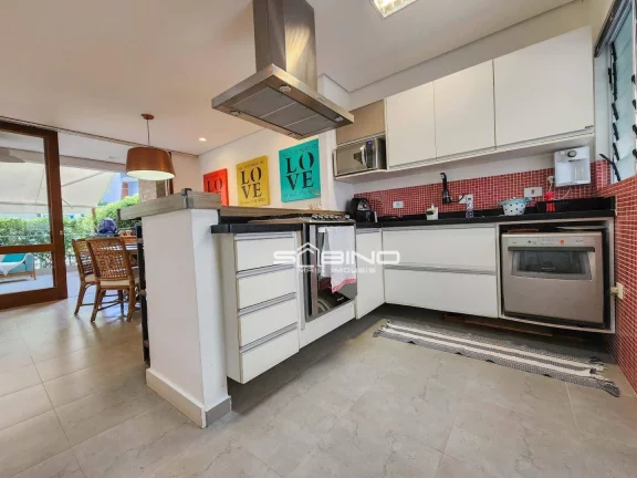 Imagem Belíssima casa de Villagio à venda com 4 Dormitórios sendo 2 suítes 232m² na Riviera de São Lourenço - Bertioga SP