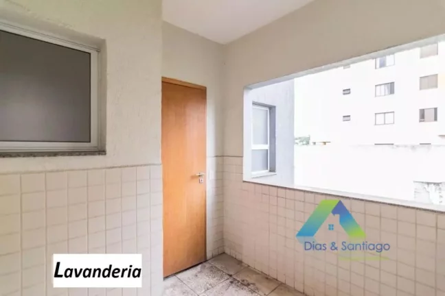 Imagem Santo André Casa 200 metros em condomínio, 3 dormitórios, 2 vagas ótimo valor e localização.