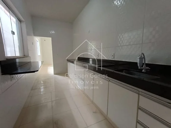 Imagem Casa com 3 quartos à Venda, Nicolini - Mantena