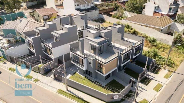 Imagem Belíssimo Sobrado com 3 quartos à venda, 139 m² por R$ 889.000 - Pilarzinho - Curitiba/PR