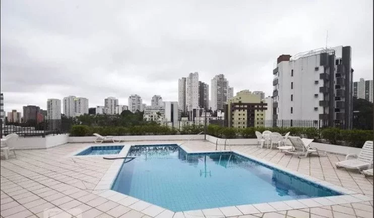 Imagem Apartamento à venda na Vila Andrade, São Paulo-SP: 3 quartos, 1 suíte, 2 banheiros, 2 vagas de garagem!