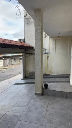 Imagem Sobrado com 3 dormitórios à venda, 300 m² por R$ 650.000,00 - Jardim Santa Helena - Poá/SP