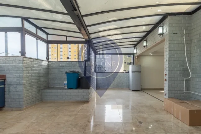 Imagem Cobertura de luxo à venda na Vila da Saúde, São Paulo-SP, com 3 quartos, 2 suítes e 3 vagas de garagem.