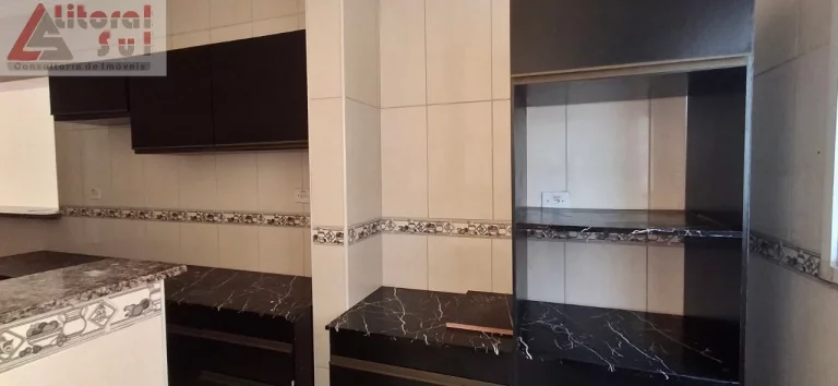 Imagem Apartamento à venda na Aviação, Praia Grande-SP: 2 quartos, 1 suíte, 1 sala, 2 banheiros, 1 vaga - 76m². Venha conferir!