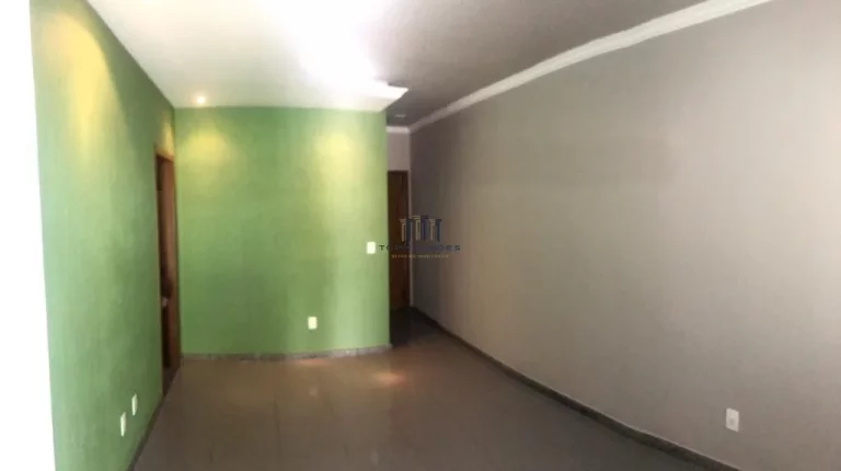 Imagem Linda Casa Geminada 3 quartos com suíte e churrasqueira no Bairro Copacabana