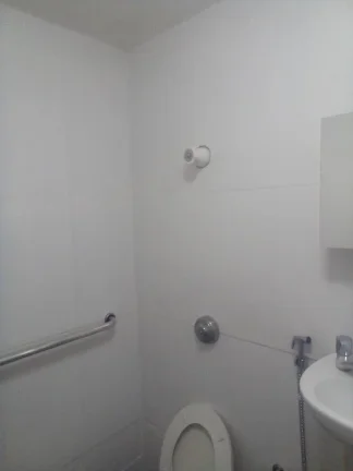 Imagem Sala/banheiro 32m² Metrô República