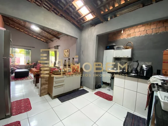 Imagem Imperdível: Casa à venda em Sinop-MT, Jardim das Orquídeas - 3 quartos, 1 suíte, 2 salas, 2 vagas de garagem, 90m²!