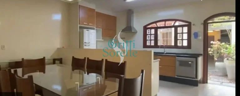 Imagem Sobrado à Venda em Nova Pirajú - São Paulo/SP.