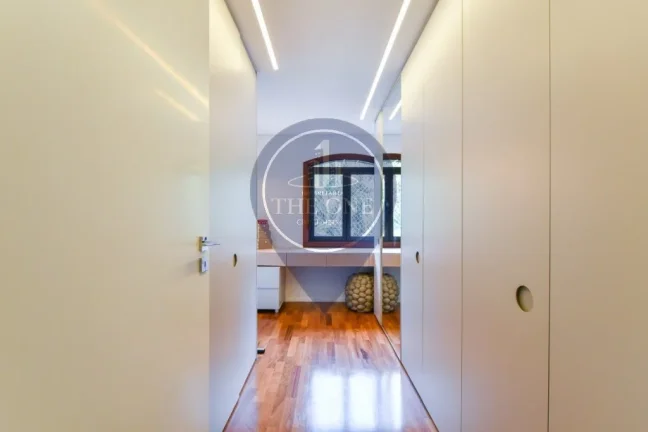 Imagem Cobertura de luxo à venda em São Paulo-SP, Alto de Pinheiros: 3 quartos, 1 suíte, 2 salas, 4 banheiros, 2 vagas, 260 m². Venha conferir!