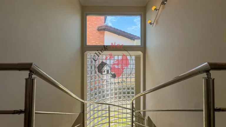 Imagem Sobrado em Condomínio 5 suites com varanda , churrasq quintal e piscina , 4 vagas bairro Jd Vera Cruz, Riviera de são lorenço ,Bertioga