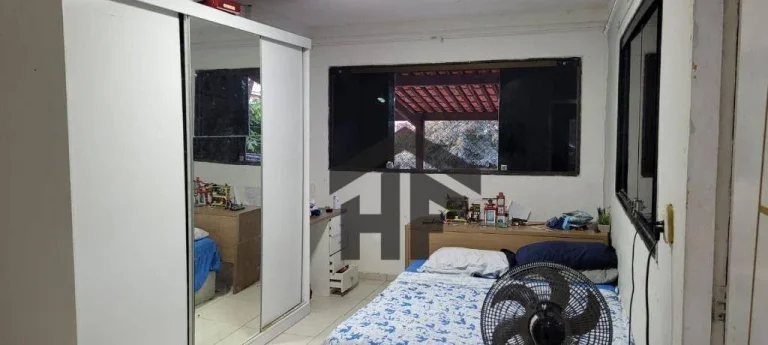Imagem Casa de 5 quartos à venda, localizada na Encruzilhada - Recife/Pernambuco.