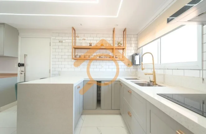 Imagem Cobertura à venda no Cena Golf Residence. TotalmenteReformado. Confira!.