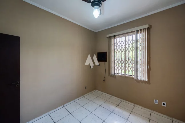 Imagem Casa Padrão para venda comercial no bairro do Macuco em Santos