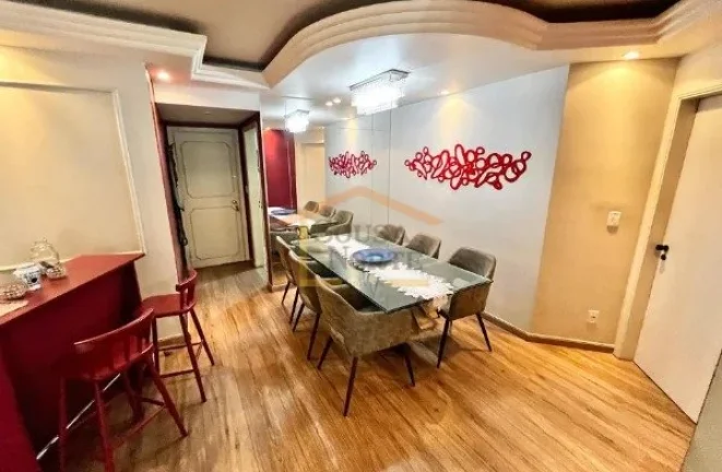Imagem Apartamento com 96 m². Possui 3 dormitórios, sendo 1 suíte, 2 banheiros, sala ampla com boa ilumi...