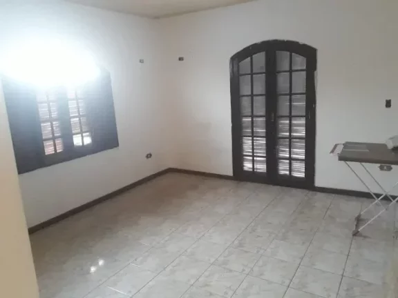 Imagem Oportunidade Sobrado 3 Dorms com Edícula – Res. União