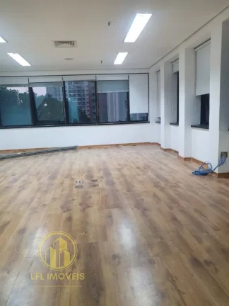 Imagem Espaço Comercial Premium no Coração do Itaim Bibi com 3 vagas de estacionamento.