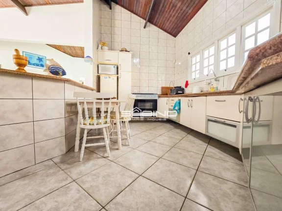 Imagem Casa à venda, com 3 dormitórios 3 suítes, 169m², vagas - Riviera de São Lourenço - Bertioga/SP