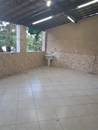 Imagem Casa em Condomínio para Venda em Rio de Janeiro, Campo Grande, 3 dormitórios, 2 banheiros, 3 vagas