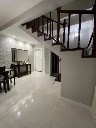 Imagem Sobrado com 3 dormitórios à venda, 205 m² por R$ 745.000,00 - Cidade Edson - Suzano/SP