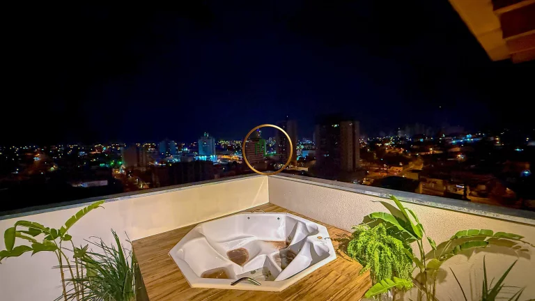 Imagem EXCELENTE COBERTURA Á VENDA COM PREÇO PROMOCIONAL NA MELHOR LOCALIZAÇÃO DA CIDADE DE FRANCA/SP