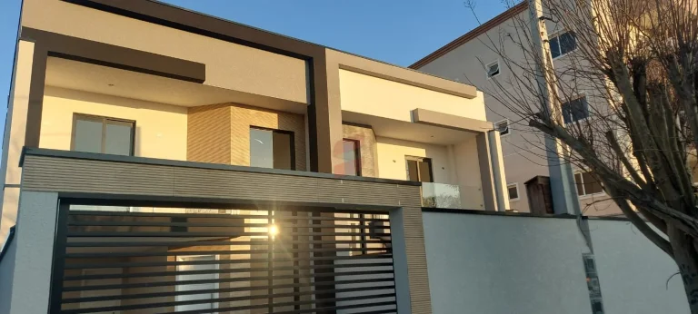 Imagem SOBRADO com 3 dormitórios à venda com 150m² por R$ 768.900,00 no bairro Afonso Pena - SÃO JOSÉ DOS PINHAIS / PR