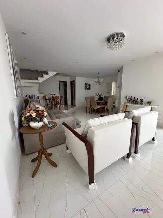 Imagem ALUGO CASA 3/4 + SUÍTES-CONDOMÍNIO- SIM