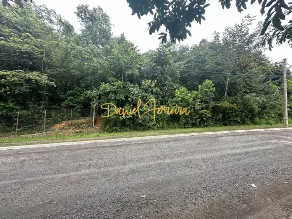 Imagem Lote em Aclive - Travessa Poço Azul - Condomínio Santa Monica - DF