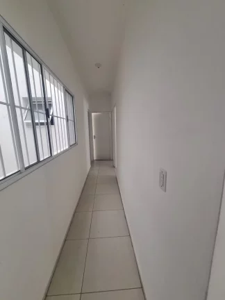 Imagem Casa a venda c/ 03 dormitórios, sendo 01 suíte - Bairro Água Branca