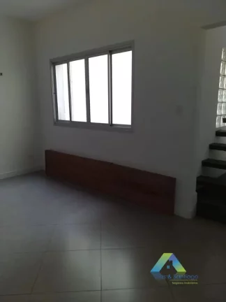 Imagem Apartamento Cobertura Duplex em 180m² com estrutura de sobrado em localização privilegiada no bairro da Aclimação/SP.