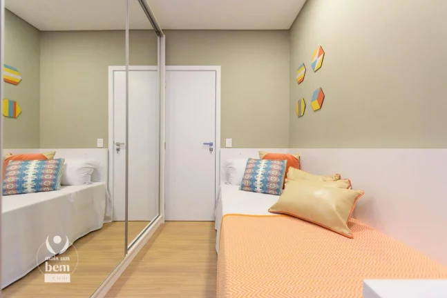 Imagem Apartamento com 3 quartos (1 suíte), sacada com churrasqueira à venda por R$ 777.000 - Mercês - Curitiba/PR